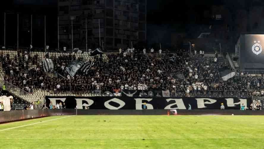FOTO: Grobari jug